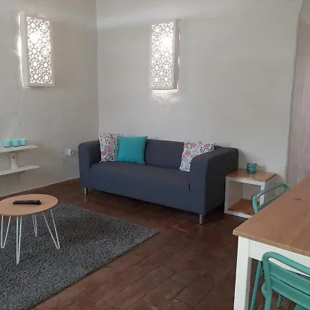 Σπίτι διακοπών Tradicional Algarvian House Αλμπουφέιρα